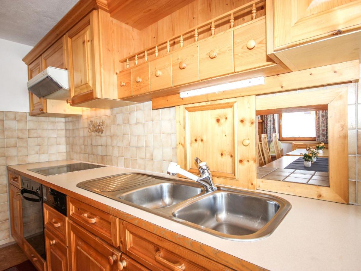 Holiday Home Hoelzl By Interhome Флирш Экстерьер фото