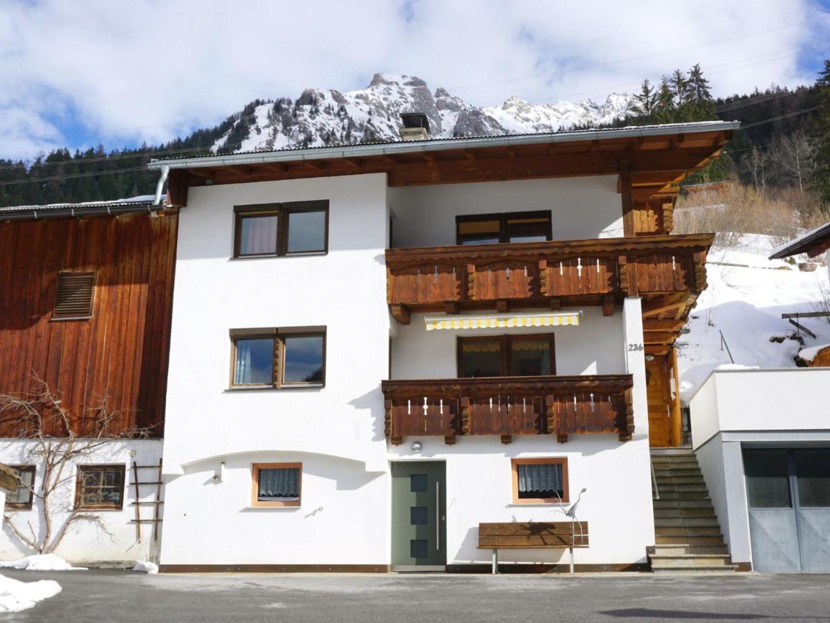 Holiday Home Hoelzl By Interhome Флирш Экстерьер фото