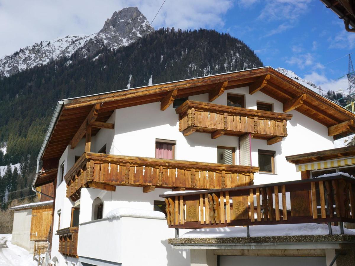 Holiday Home Hoelzl By Interhome Флирш Экстерьер фото