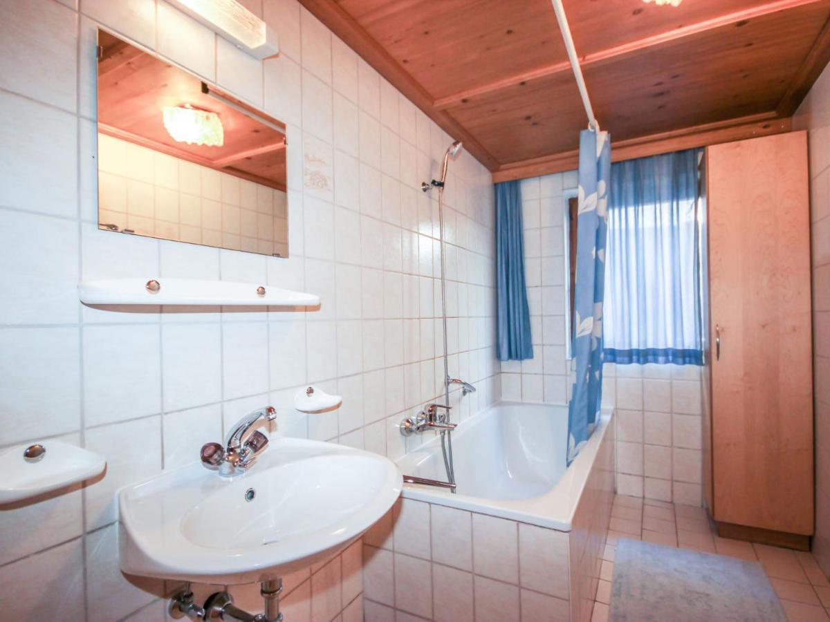 Holiday Home Hoelzl By Interhome Флирш Экстерьер фото