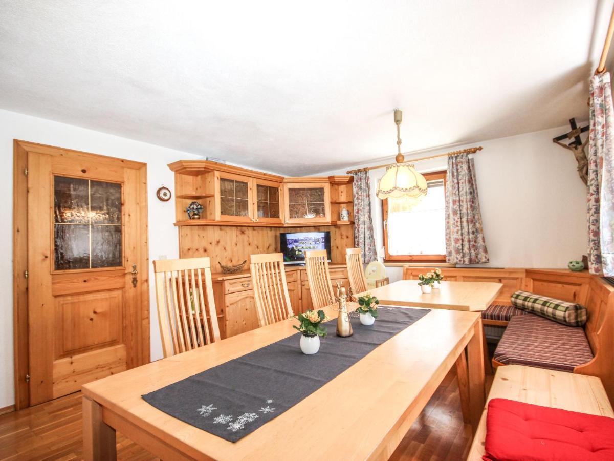 Holiday Home Hoelzl By Interhome Флирш Экстерьер фото