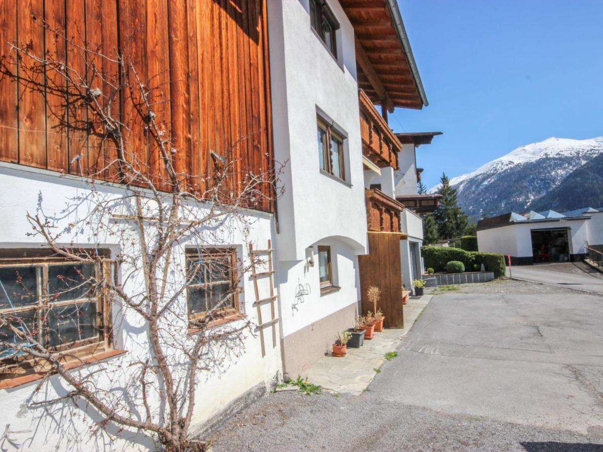 Holiday Home Hoelzl By Interhome Флирш Экстерьер фото